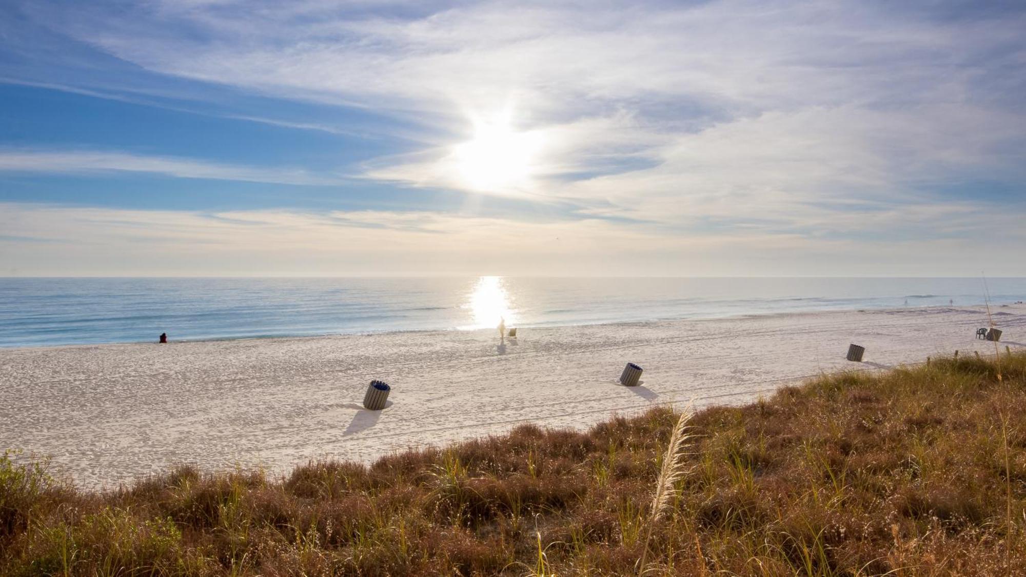 Tidewater Escape: 1Br/2Ba Beachfront Condo, Sleeps 6, Gulf Views & Comfort! ปานามาซิตี้บีช ภายนอก รูปภาพ